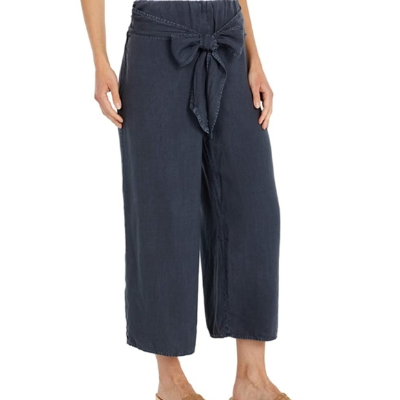 BELLA DAHL Pants - Picture 6 of 6